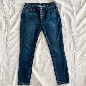 Judy Blue Jeans - Mid Rise Dark Wash Non-Distressed - Button Fly - Size 13/31